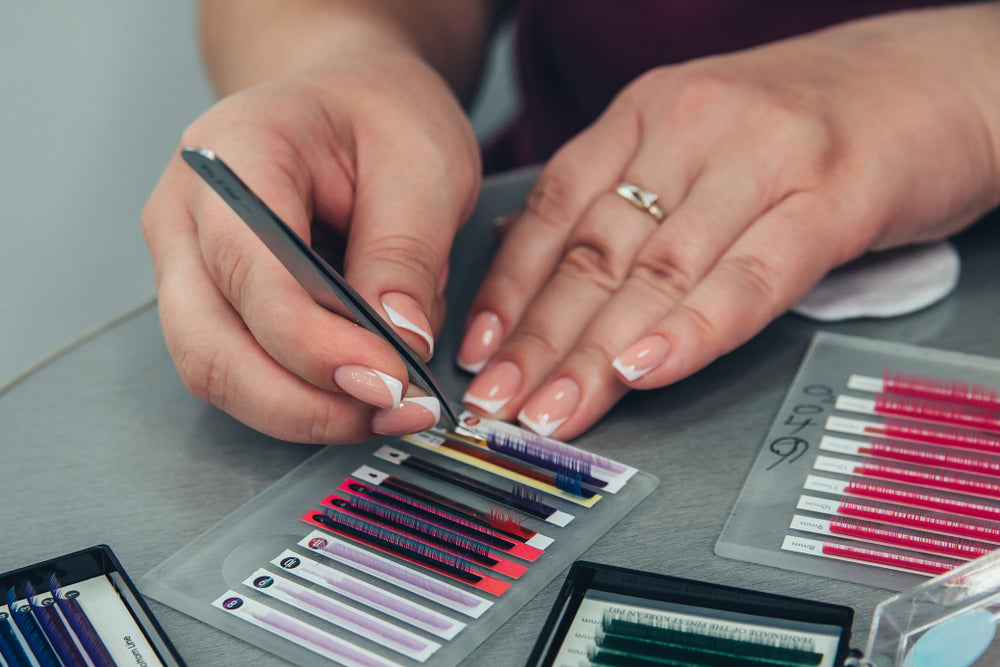 Nail Extension Classes with Us!