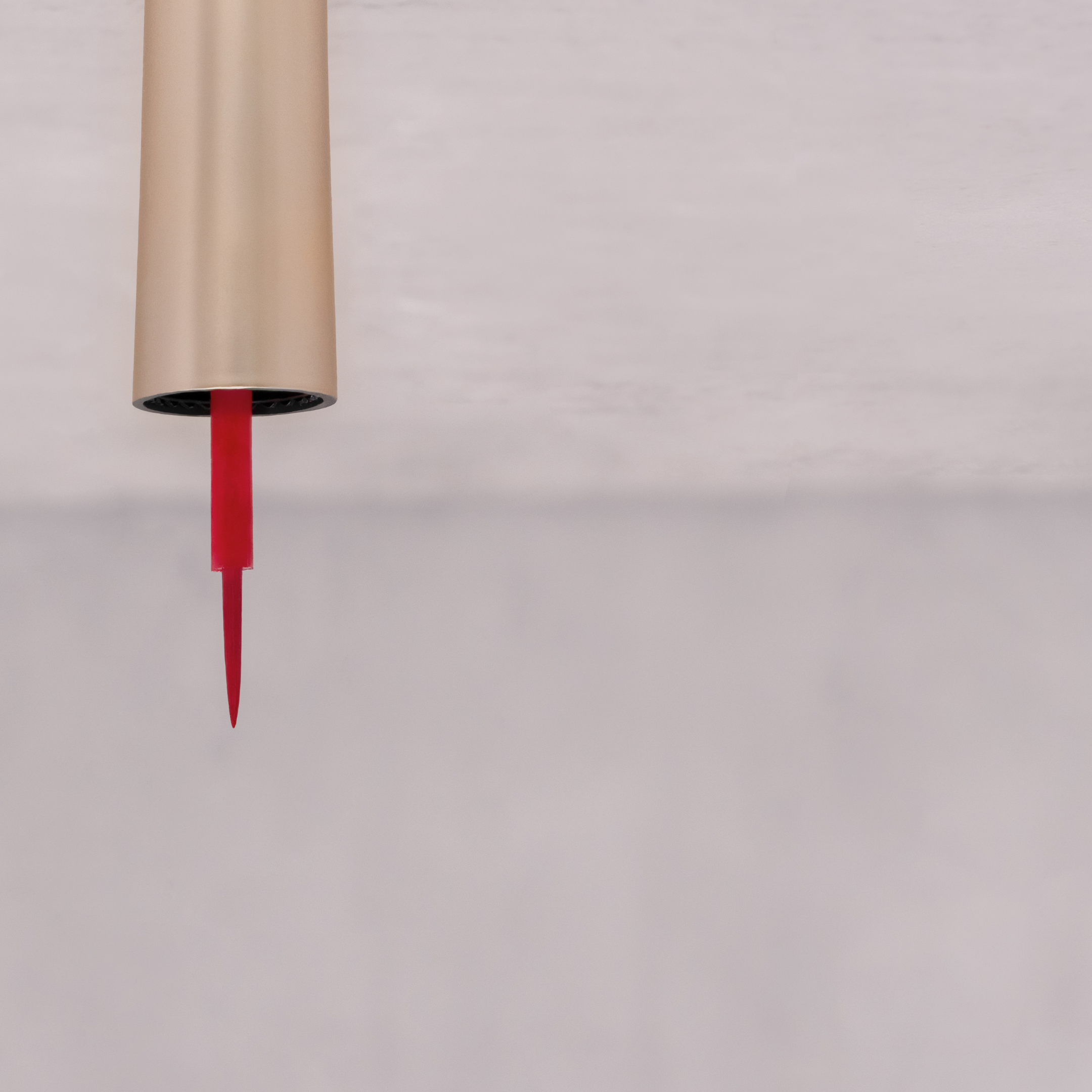BI-15 Bleeding Ink Red