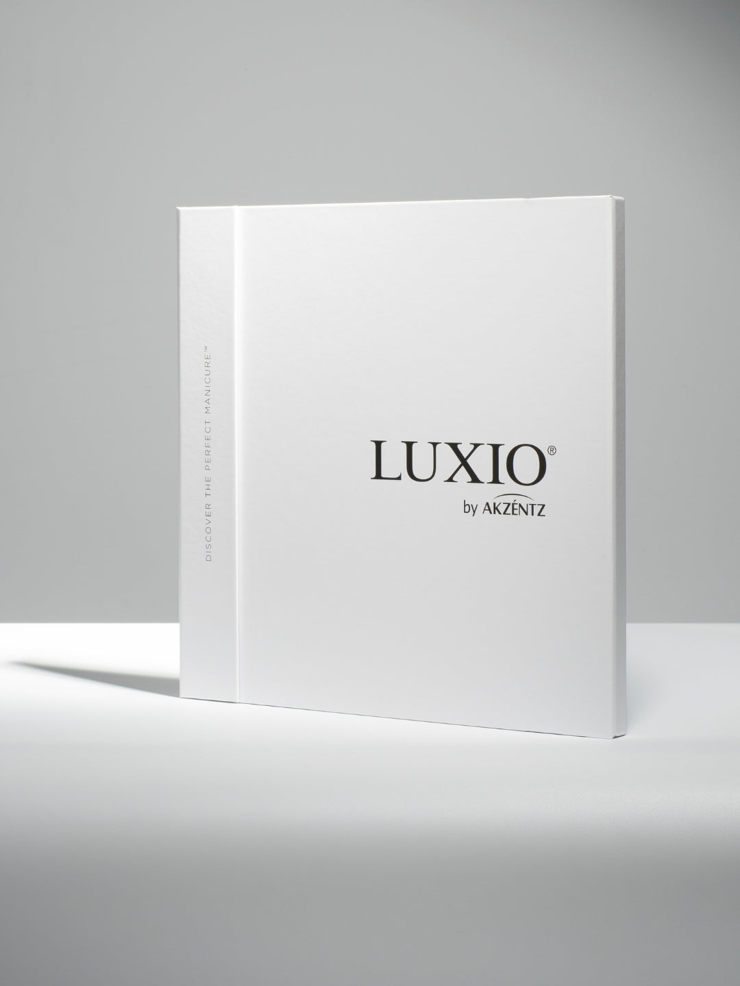 LUXIO Color Display Book