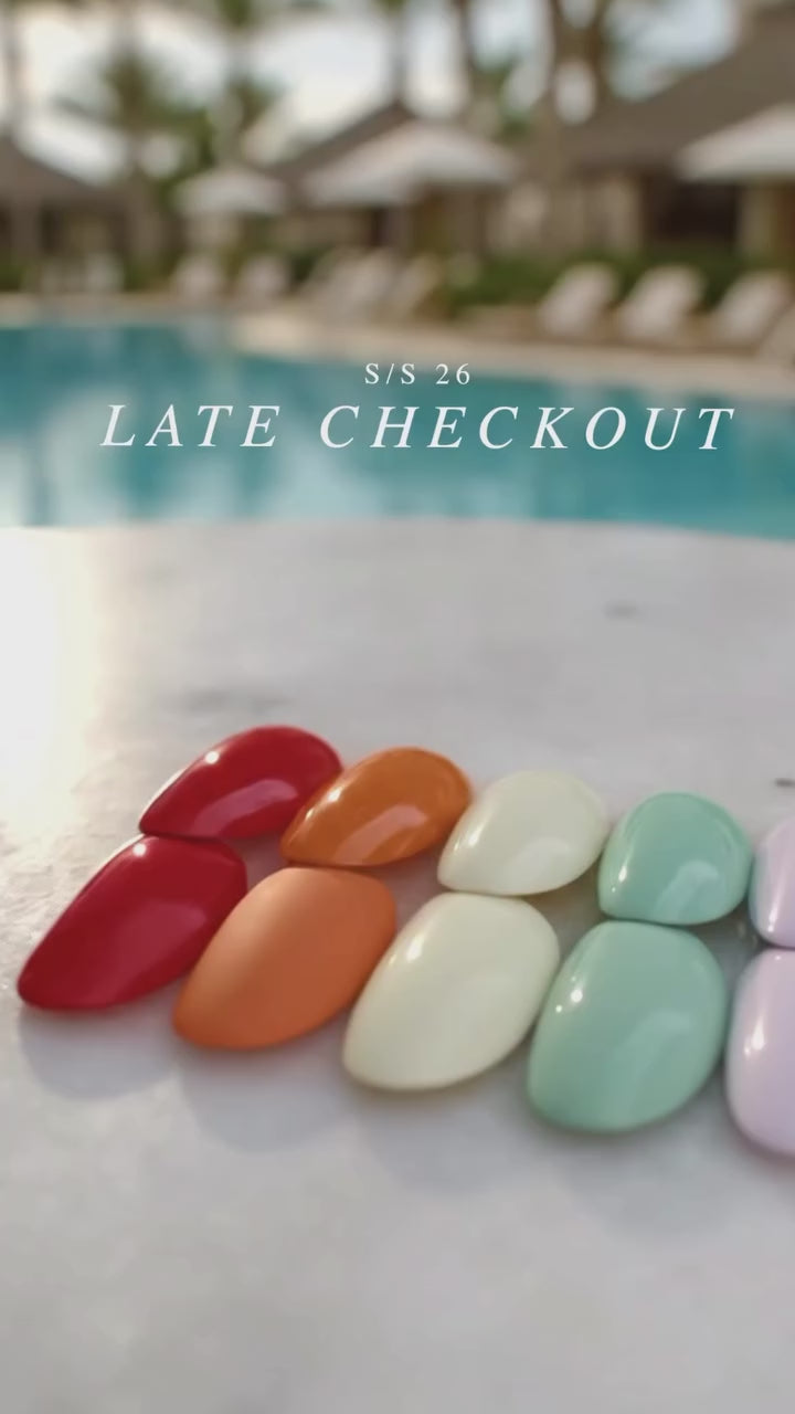 Load video: LUXIO LATE CHECKOUT COLLECTION 15ml Full Size x 6 Colors